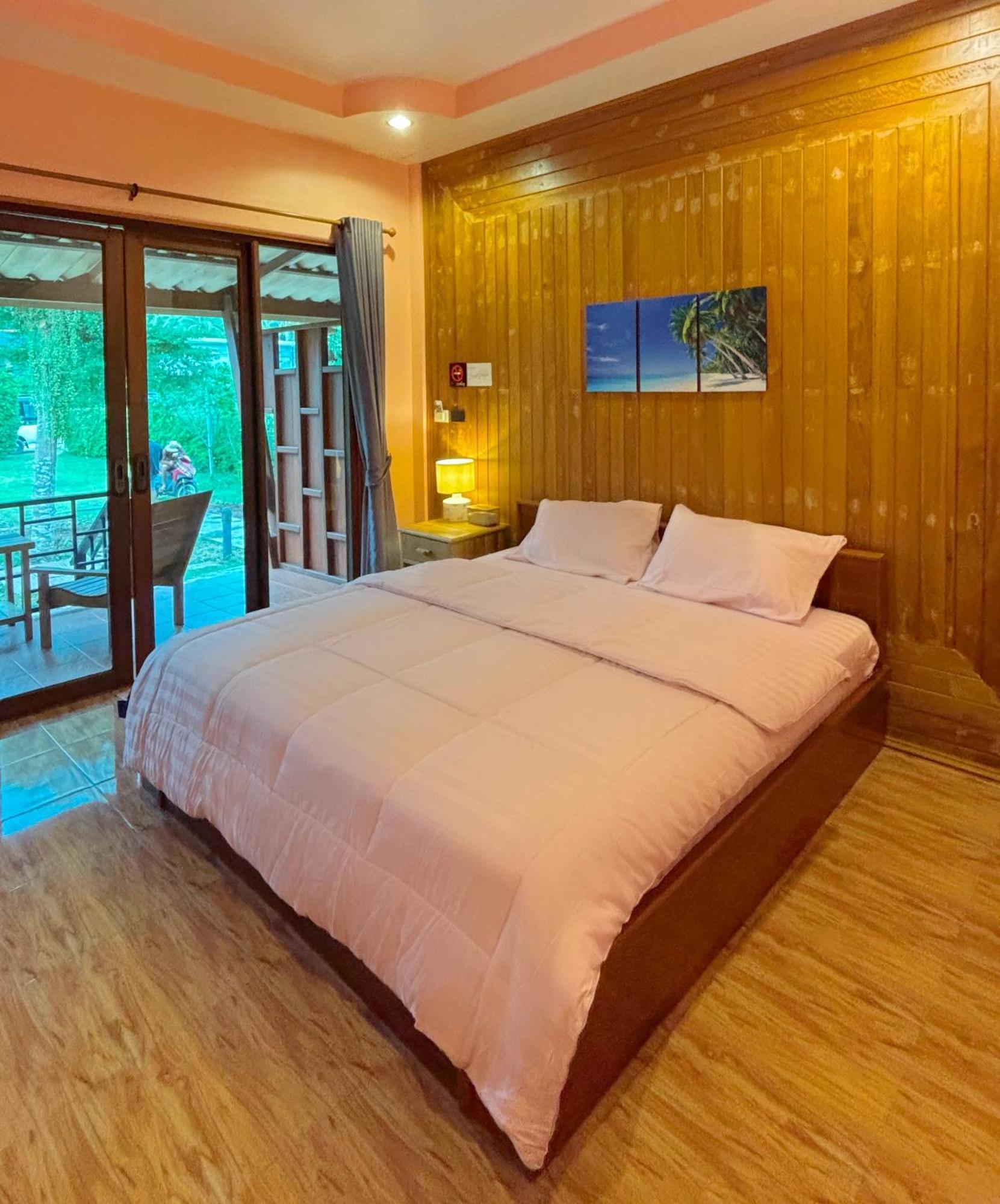 Aow Thai Homestay Ban Hin Dam Exterior foto
